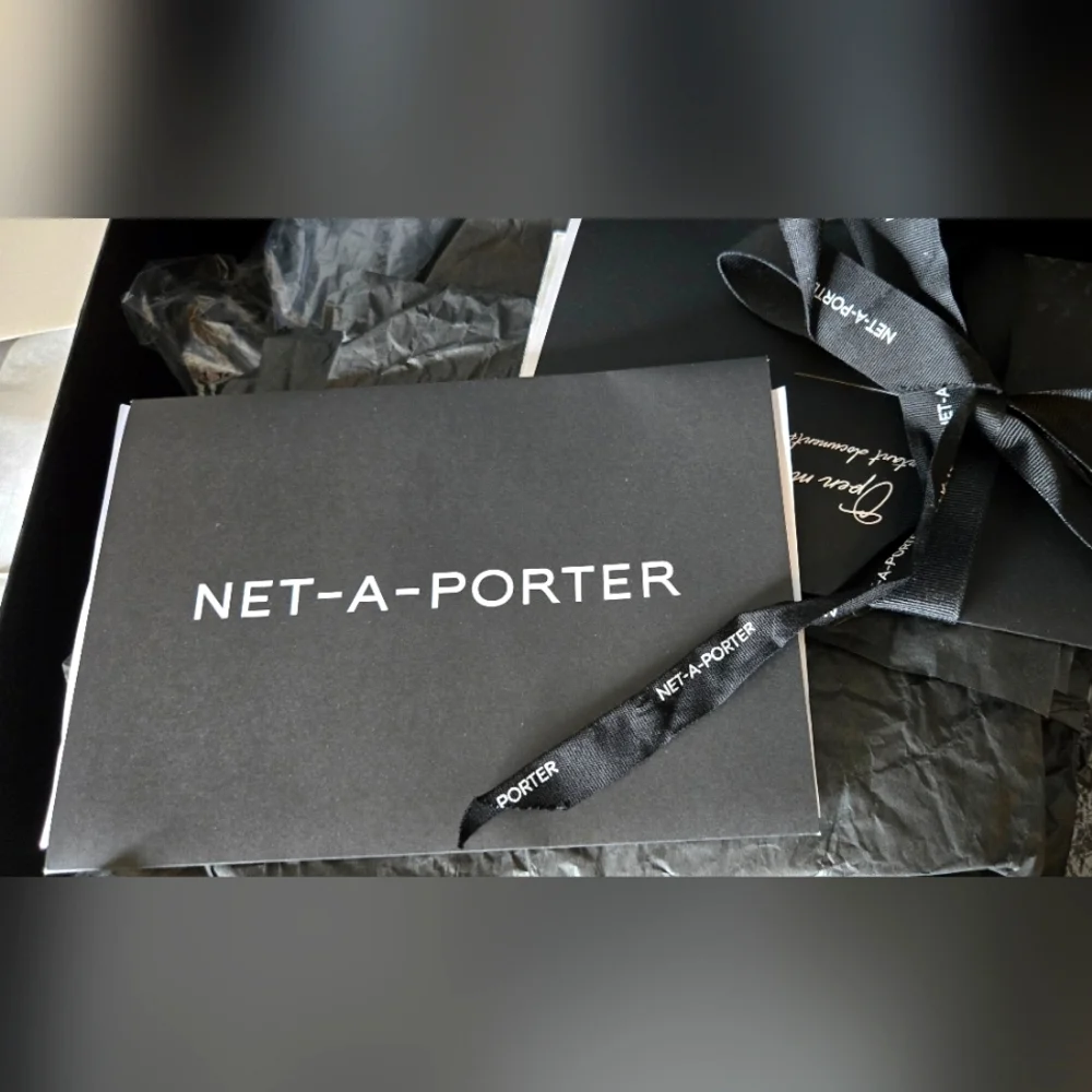 Net-A-Porter Signiture Box. Perfect For  Packaging,Storage & Gift Wrap. Recycle♻